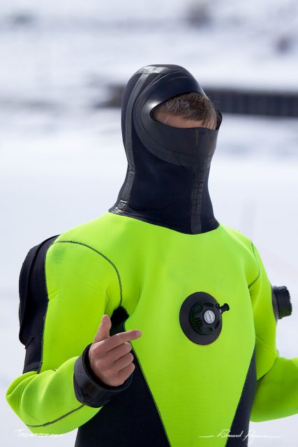  Under ice diving at Tignes