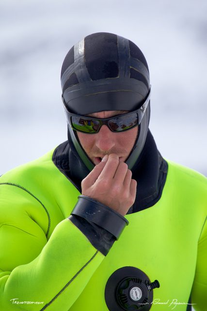  Under ice diving at Tignes