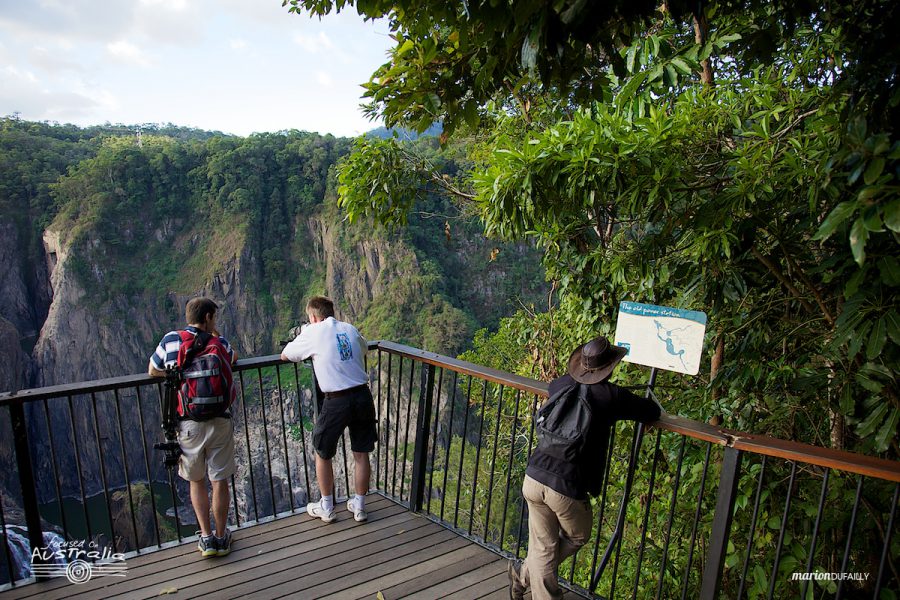 Les trois compères | The three comrades